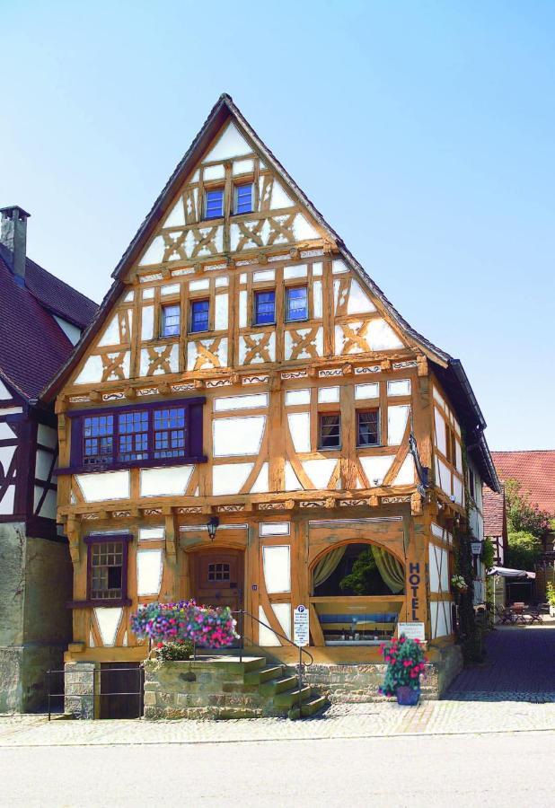 Hotel Restaurant Zum Nachtwaechter Lienzingen Exterior foto
